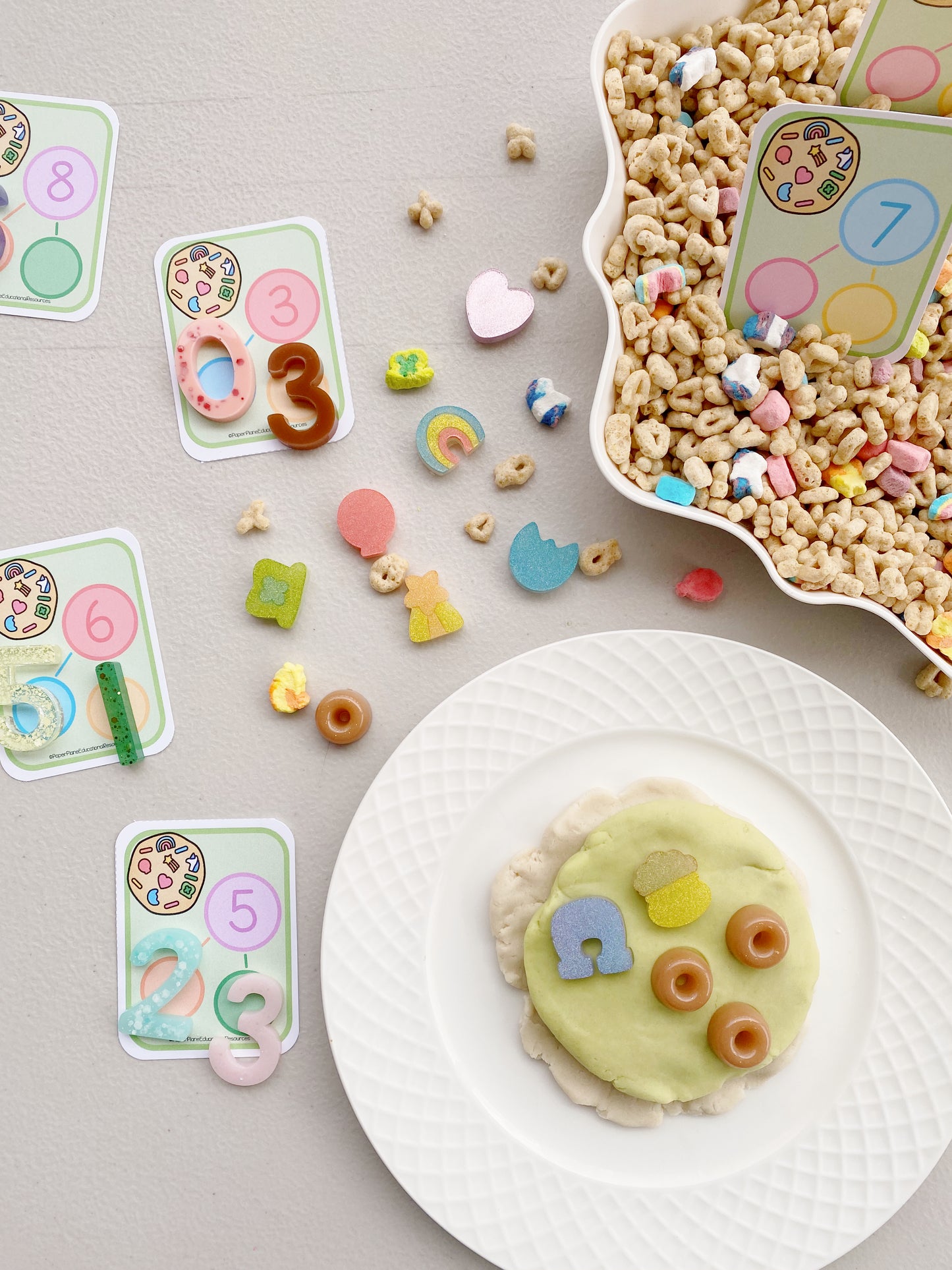 Lucky’s Cookies and Cocoa STEM Snacktivities!