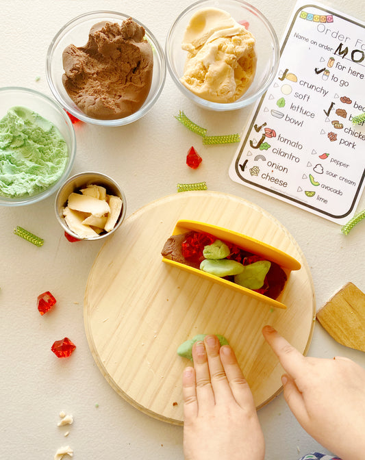 Crunchy Taco Play Dough Kit